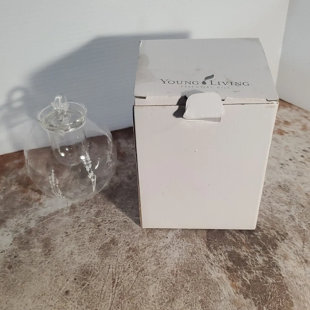 Young Living Clear Glass Essential Oil Holder